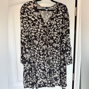 Old Navy Black White Floral Boho Dress Long Sleeve Women’s XL